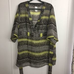 Blouse With no name